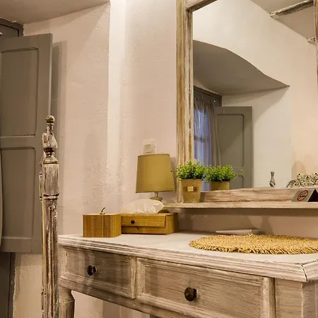 Mascot Boutique Aparthotel 3*