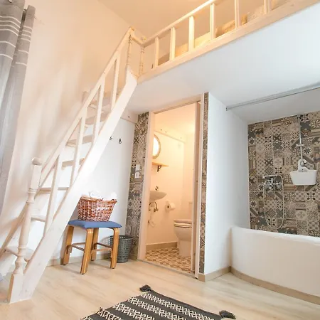 Mascot Boutique Aparthotel 3*