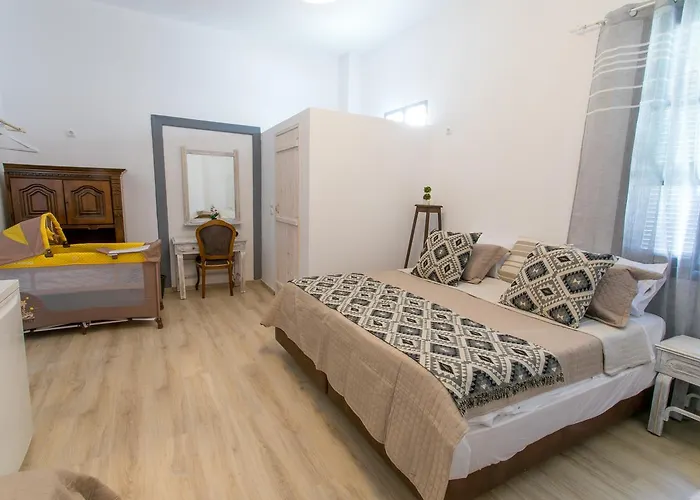 Mascot Boutique Rhodes City